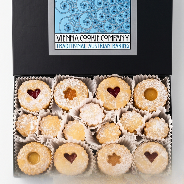 Linzer Cookies in a box