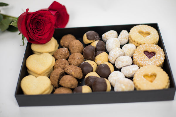 Assorted Viennese's Cookies Box, large